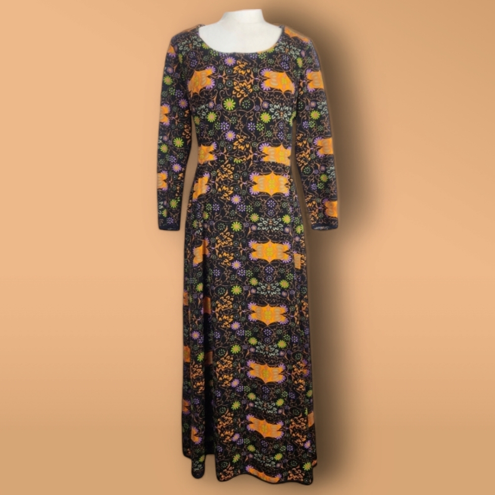 70s Vintage Liberty Circle Witchy Floral Long Sleeve Maxi Dress med large